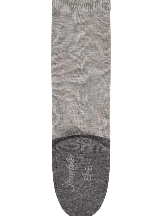 Active Socken lang in hellgrau mel.
