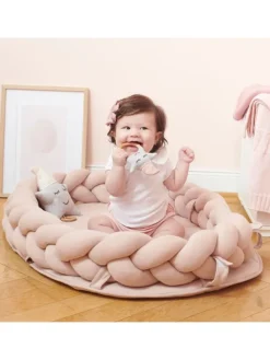 Baby Nest geflochten Rosa