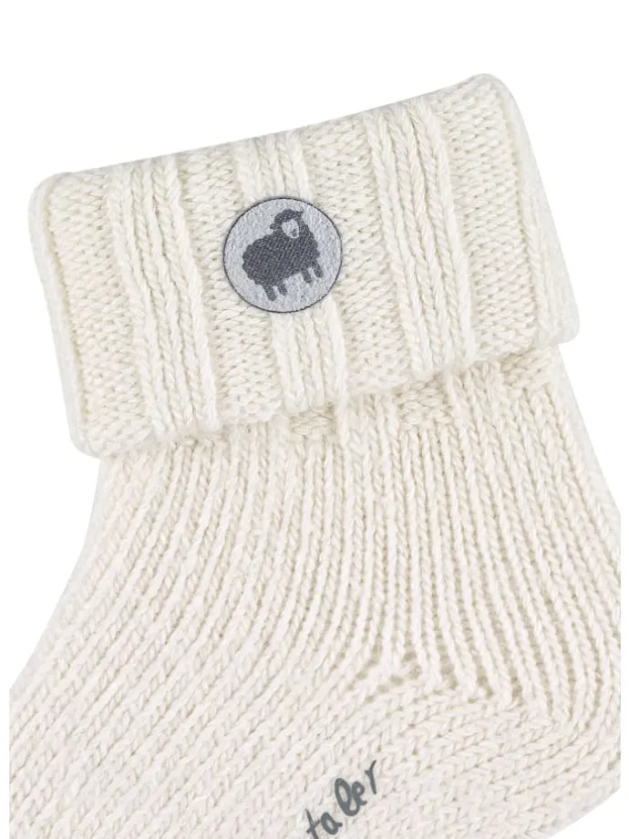 Baby Socken Wolle in ecru farbend