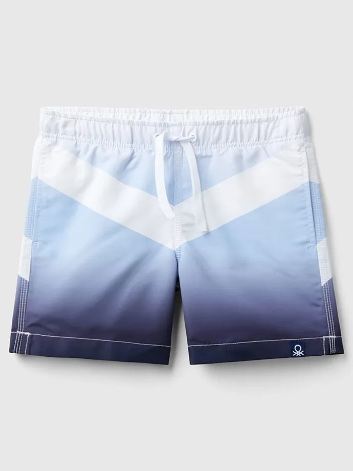 Badeshorts in Blau