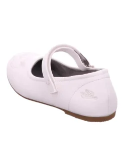 Ballerinas in Weiß
