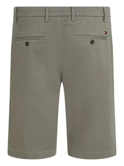 Bermudas in Grau