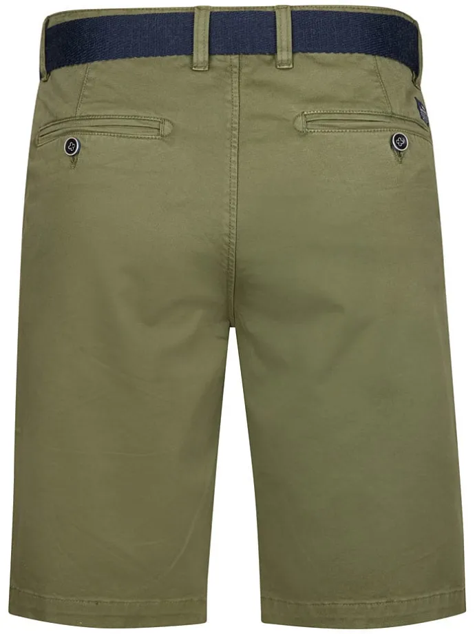 Bermudas in Khaki