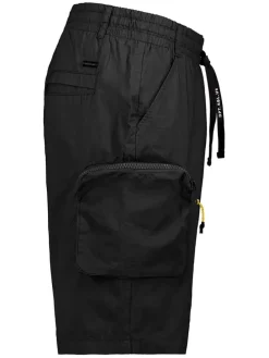 Bermudas in Schwarz