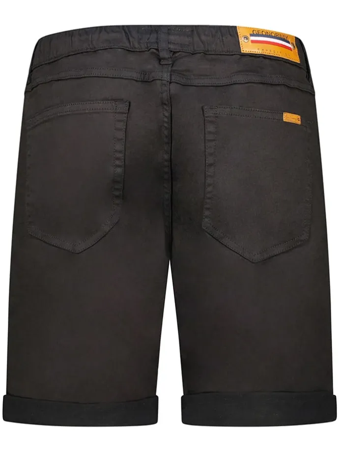 Bermudas in Schwarz