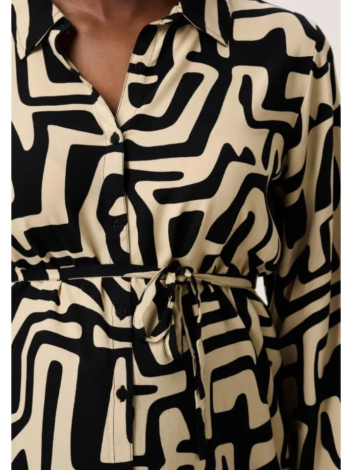 Bluse Leknes in Graphic Print