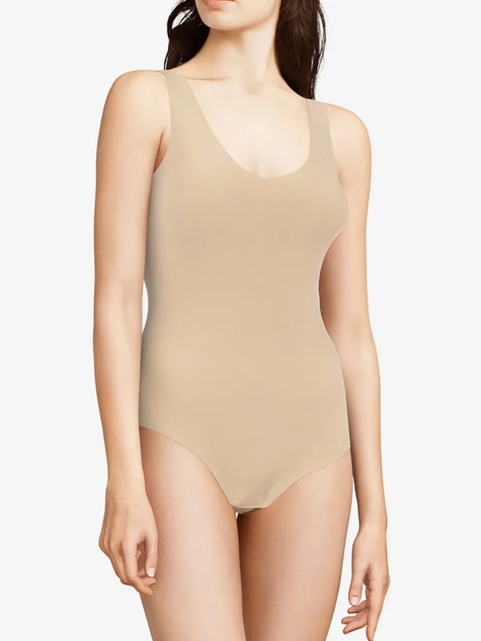 Body in Beige