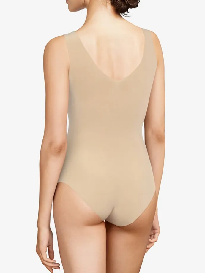 Body in Beige