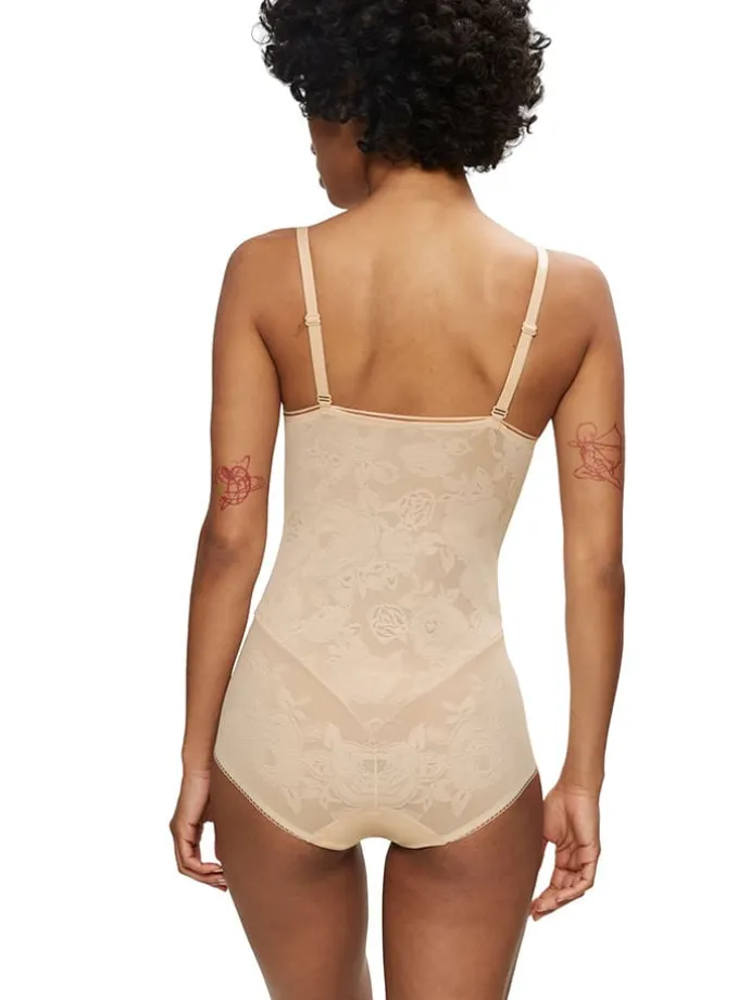 Body in Beige
