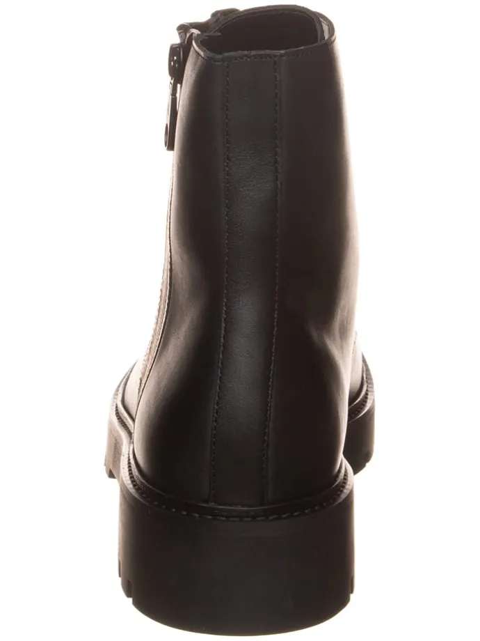 Boots in Schwarz