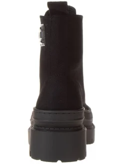 Boots in Schwarz