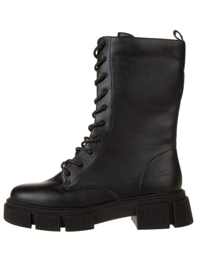 Boots in Schwarz