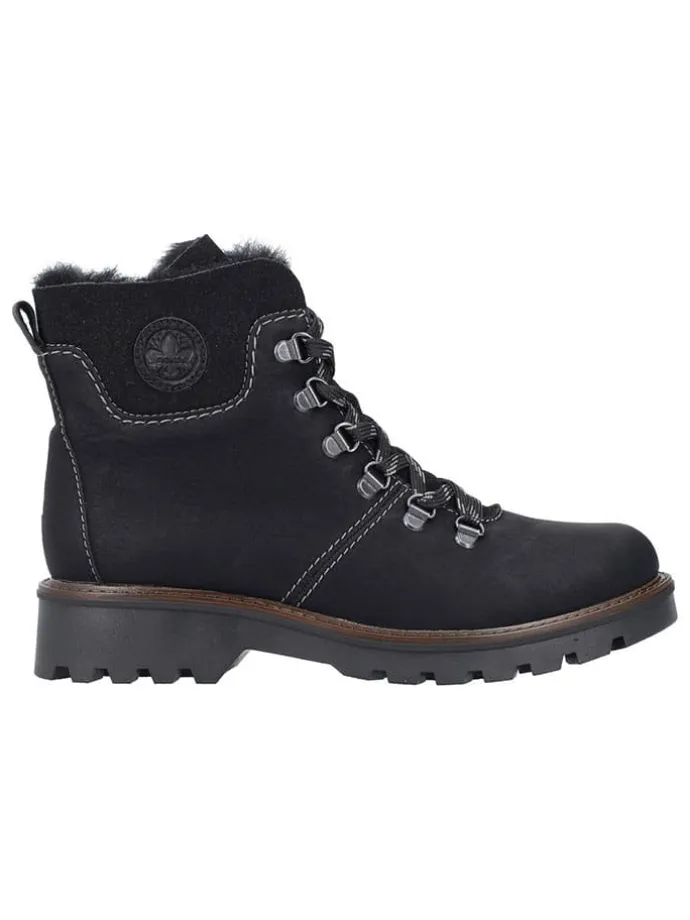 Boots in Schwarz