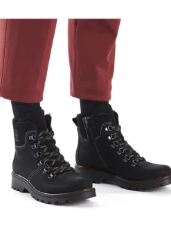 Boots in Schwarz