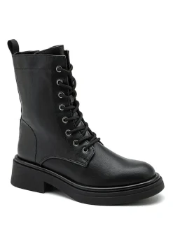 Boots in Schwarz