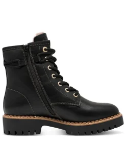 Boots in Schwarz