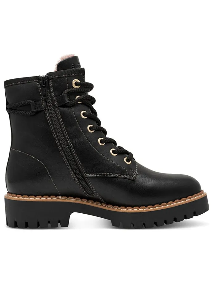 Boots in Schwarz