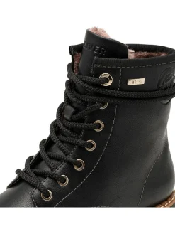 Boots in Schwarz