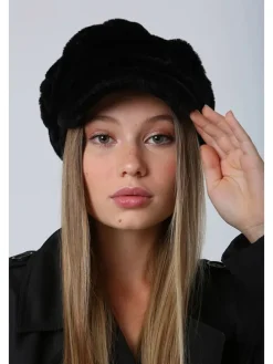 Cap in Schwarz