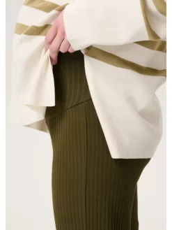 Casual Hose Rebild in Dark Olive