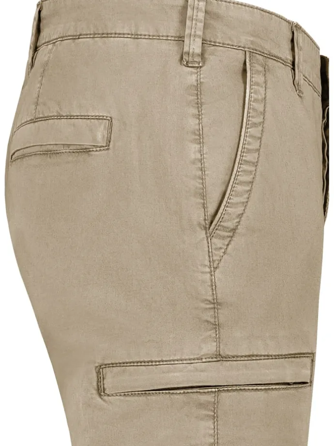 Chino in Beige