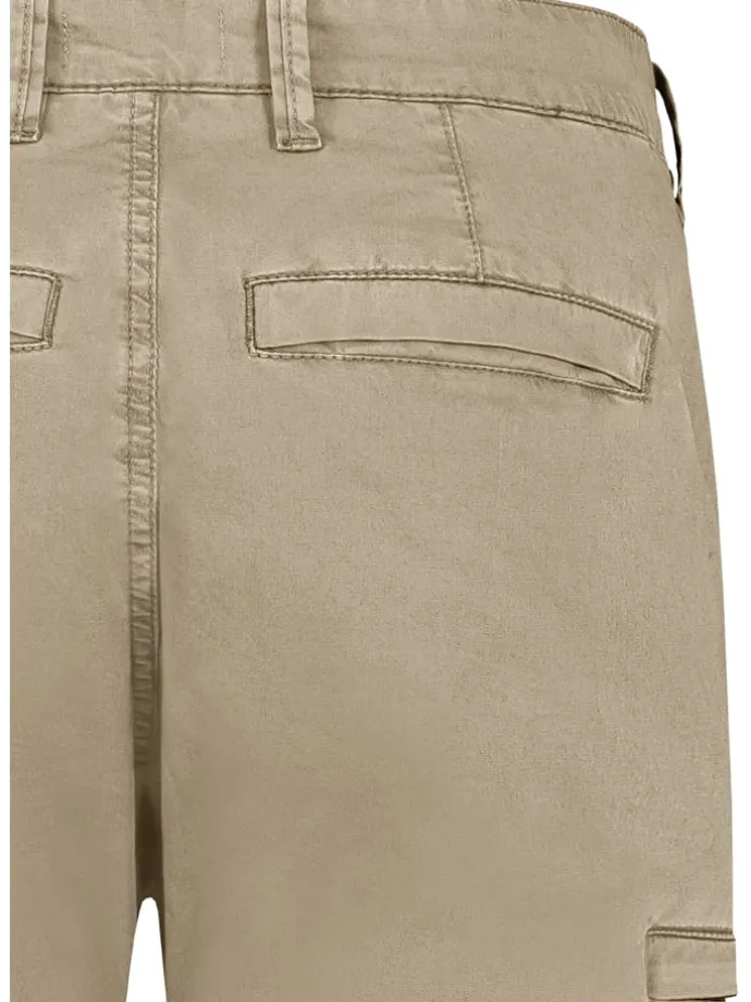Chino in Beige
