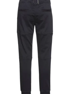 Chino in Dunkelblau