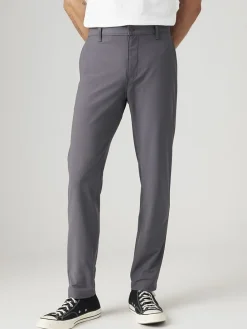 Chino in Grau