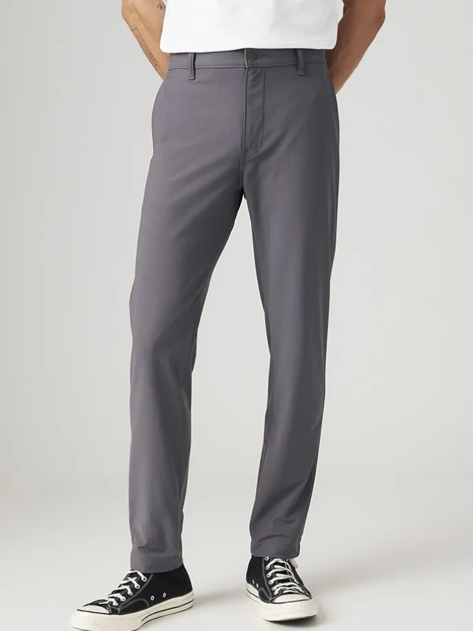 Chino in Grau