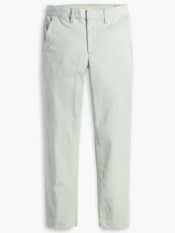 Chino in Hellgrün