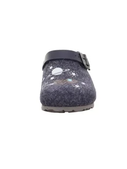 Clogs