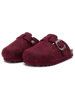 Clogs in Bordeaux
