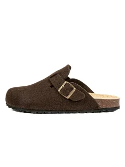 Clogs in Braun