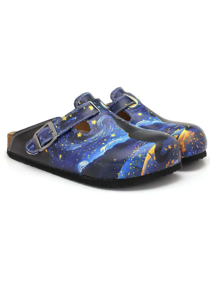 Clogs in Dunkelblau