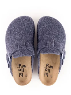 Clogs in Grau