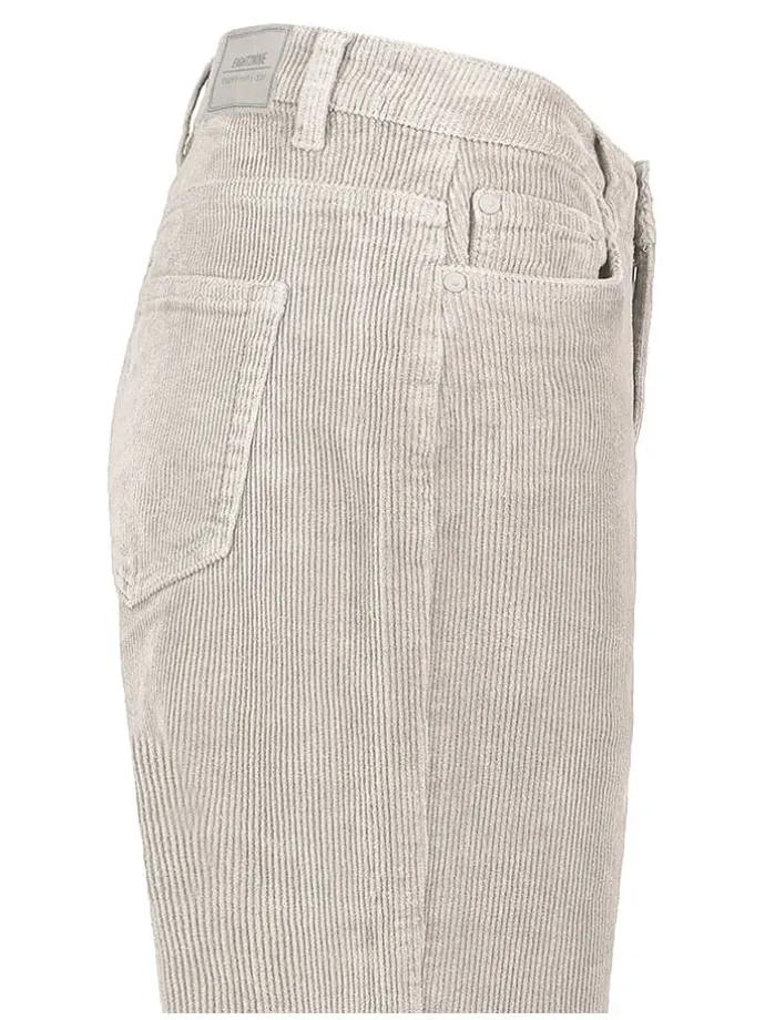Cordhose in Creme