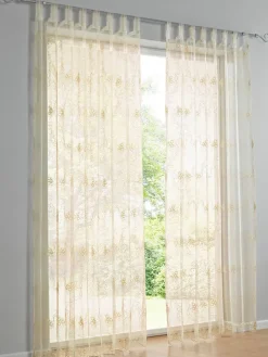 Dekostore in Creme