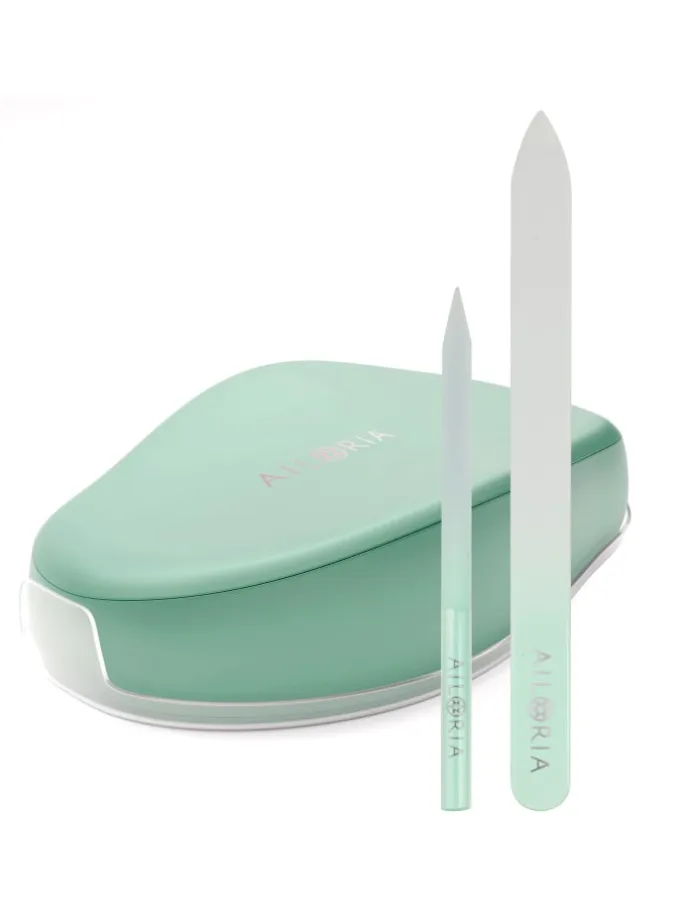 DOUCETTE SKIN & NAIL in grün