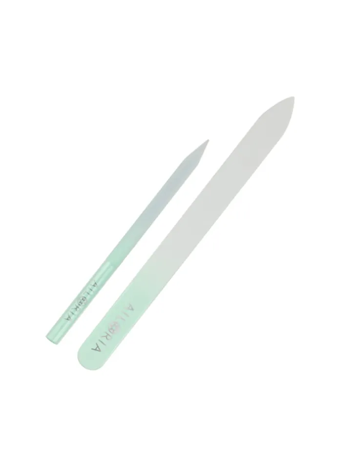 DOUCETTE SKIN & NAIL in grün