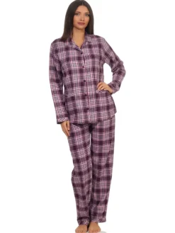 Flanell Pyjama Schlafanzug langarm Knopfleiste und Reverskragen - 50119 in beere