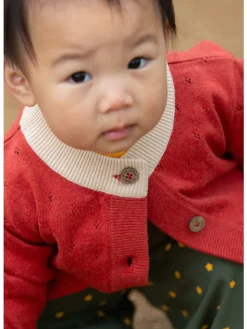 Gestrickte Strickjacke in Rot