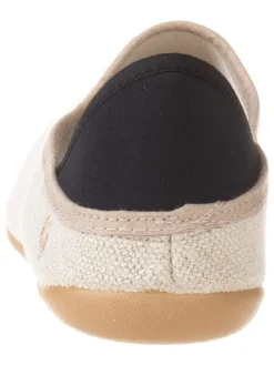 Hausschuhe in Beige