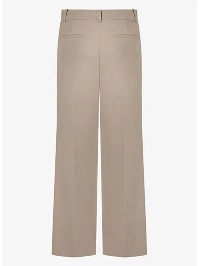 Hose in Beige