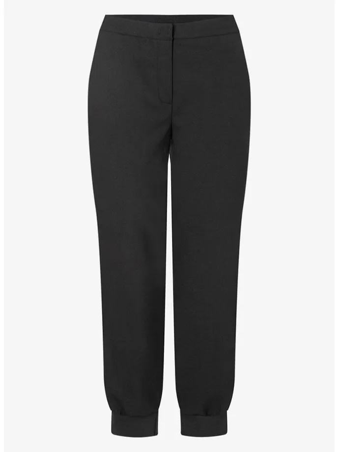 Hose in Schwarz