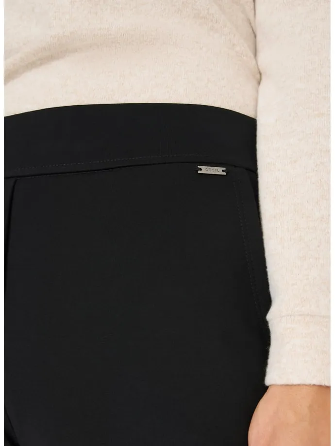 Hose in Schwarz