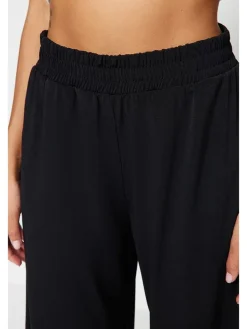 Hose in Schwarz