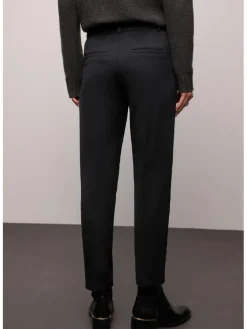 Hose in Schwarz