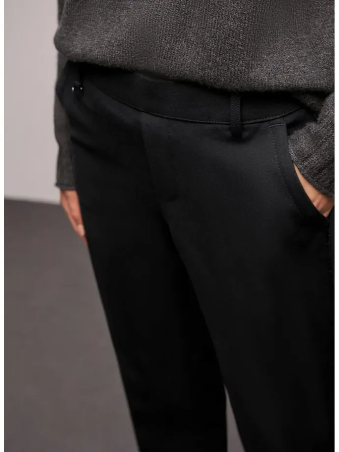 Hose in Schwarz