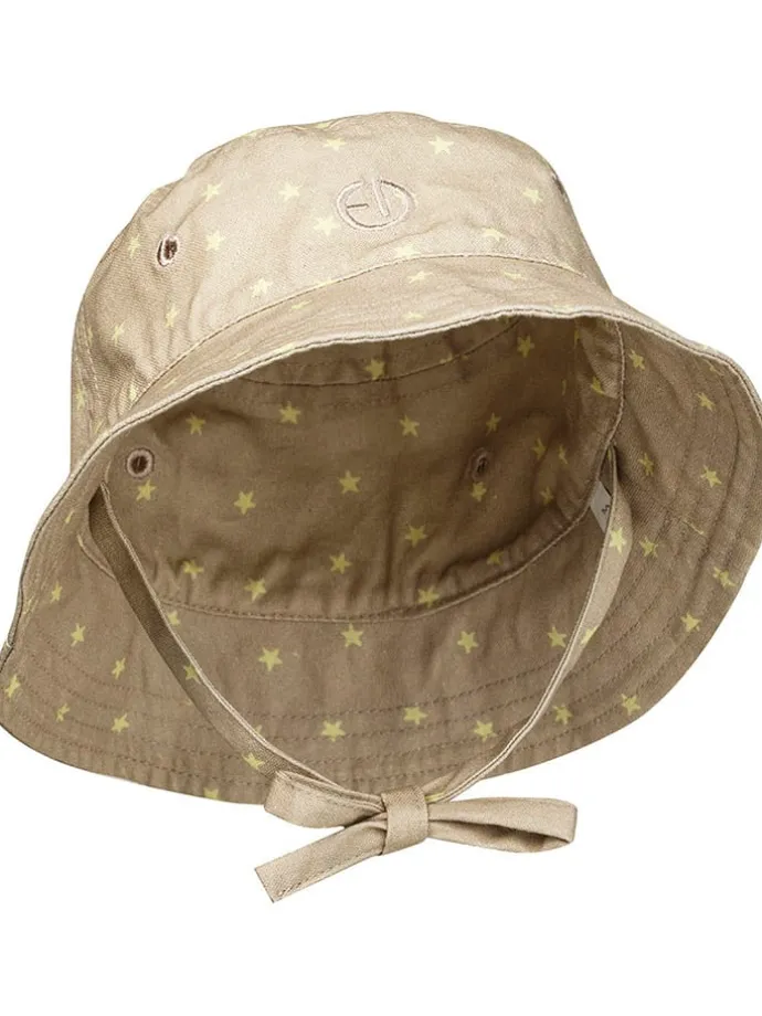 Hut in Beige