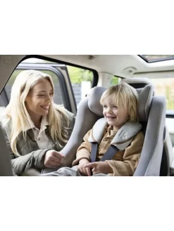 i-Harbour™ Autokindersitz Eclipse in Schwarz ab 9 Monate